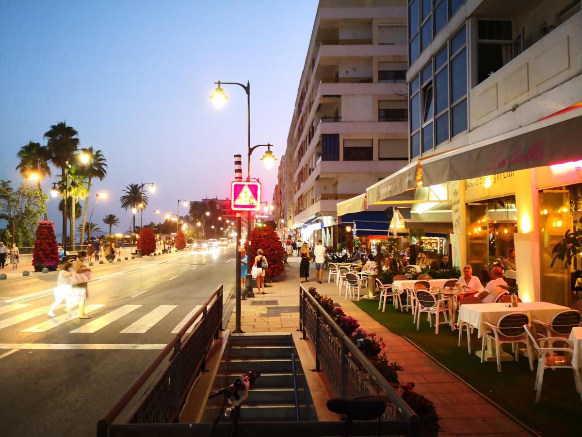 Sea Breeze Apartment Estepona Bagian luar foto