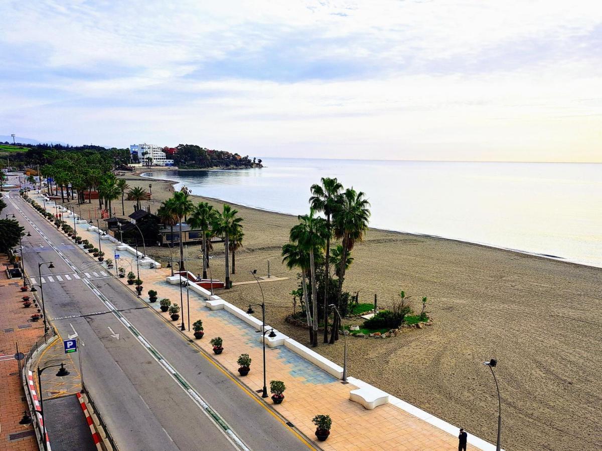 Sea Breeze Apartment Estepona Bagian luar foto