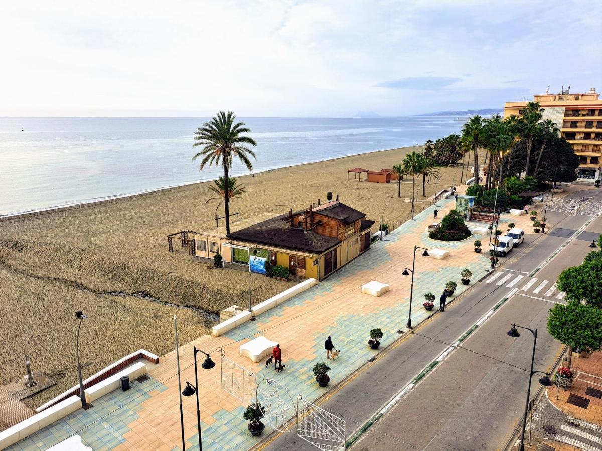 Sea Breeze Apartment Estepona Bagian luar foto