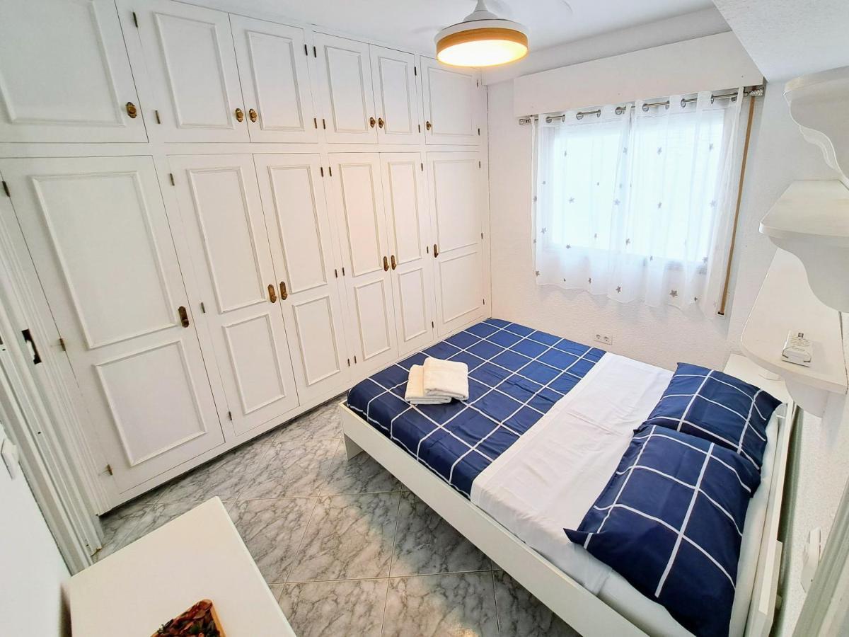 Sea Breeze Apartment Estepona Bagian luar foto